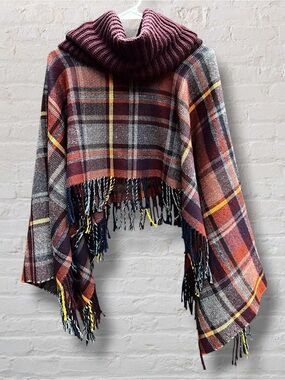 V. FRAAS Tartan Plaid Snap Side Cowl Neck Poncho Cape Blanket Wrap OS